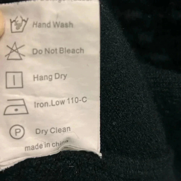 Moderno Premium Wear Italy Design Soft Black Men’s Sweater Heavy Knit Crew Neck - Picture 5 of 6